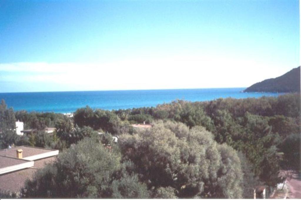 Casa A 300Mt.Dal Mare Calasinzias, 6 Letti, Ac, Pets Welcome, Wi-Fi Free Cala Sinzias Exterior photo